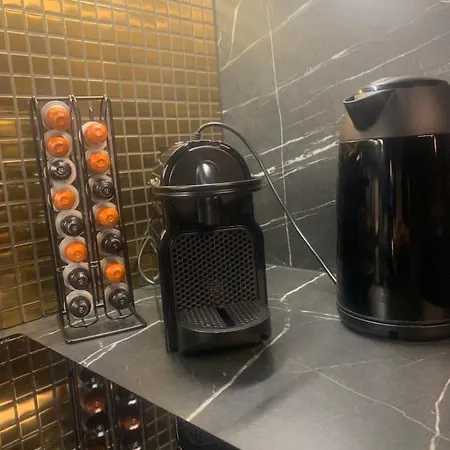 Luxury Wyszyńskiego
